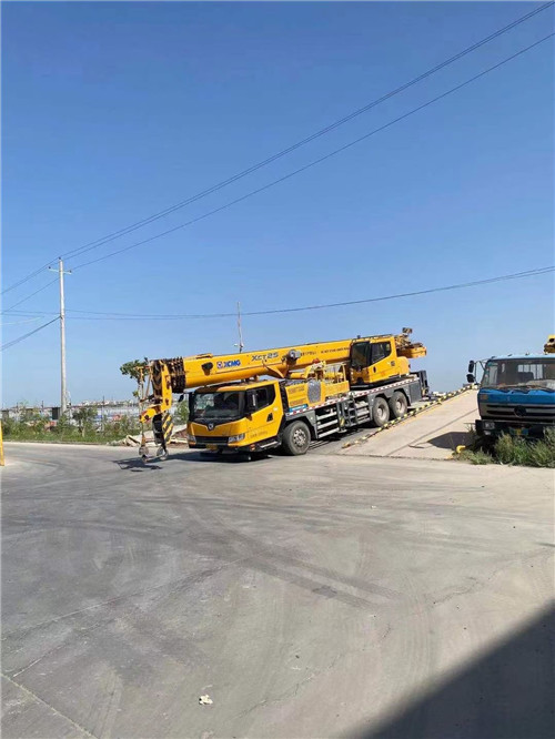 吉安县吊车作业时，可能会产生哪些额外收费项目？